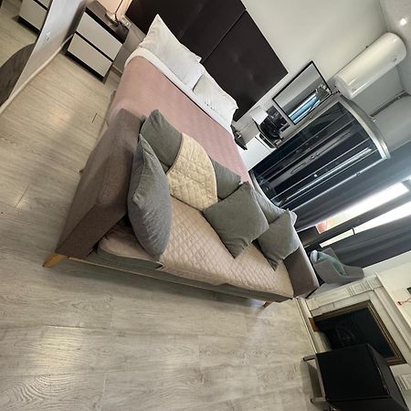 Opera Lux Hotel Madrid Luaran gambar